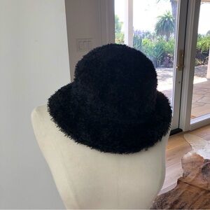 Tae Kyung black fuzzy bucket hat Y2K style excellent condition one size